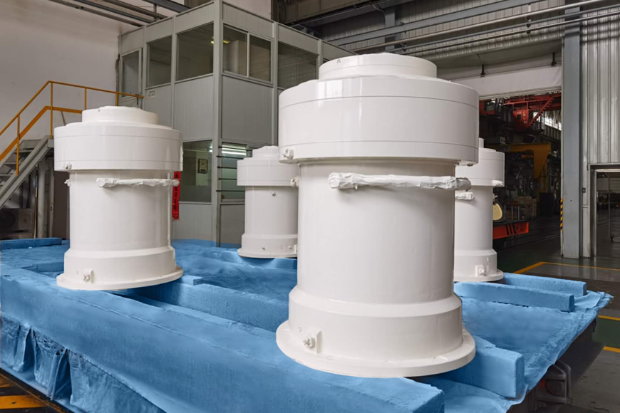 Gearbox for shield machine